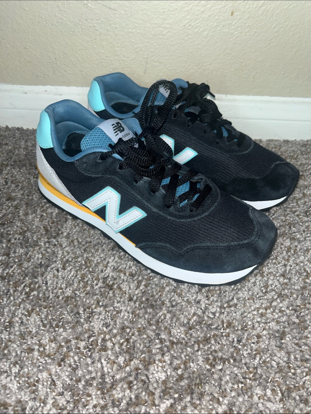 New Balance 515 Women's Black and Teal Accent Athletic Sneakers